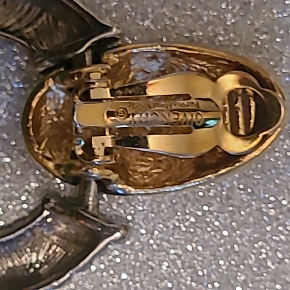 Givenchy 1980 Vintage Door Knocker Silver & Gold tone Clip Earrings, EUC - Picture 4 of 6